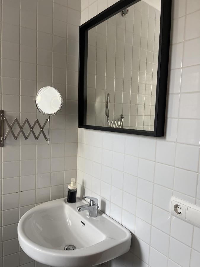 Stelarium-Suite Con Bano Privado En Casa Compartida-Uebica2 梅里那德奥拉菲 外观 照片